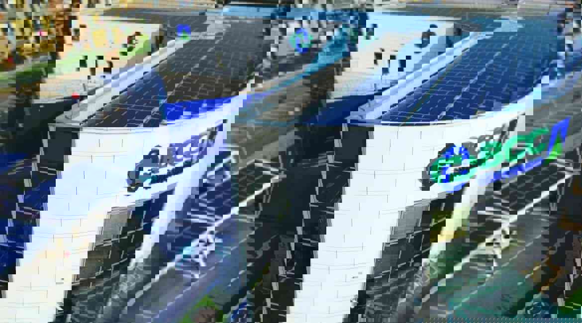 SEDE DALLALTO RIFATTA