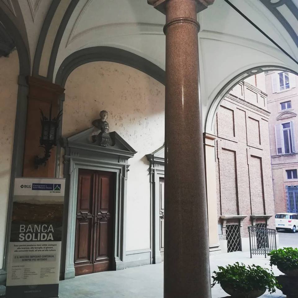Palazzo Cisterna 1